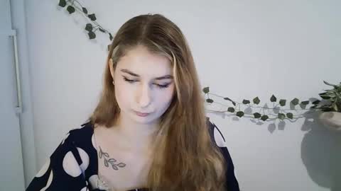 NINA online show from 02.12.26