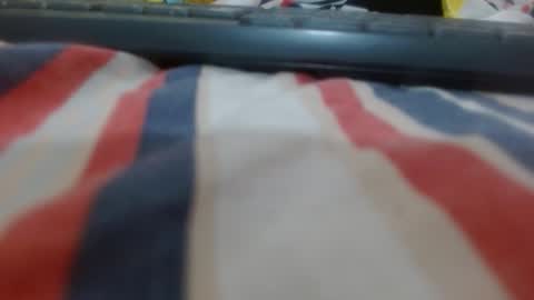 Private open online show from 12.15.25