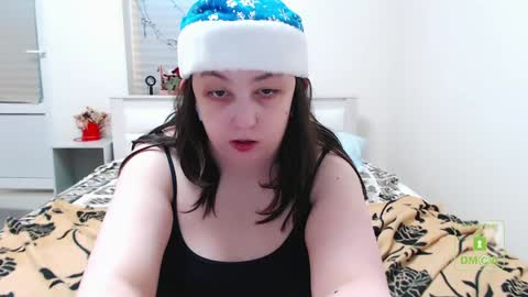 Snapshot of hot_and_pretty chatting on 12.25.24 Lila online show from 12.25.24