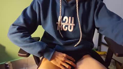 Snapshot of hot_asian_boy2 chatting on 02.24.25 hot asian boy online show from 02.24.25