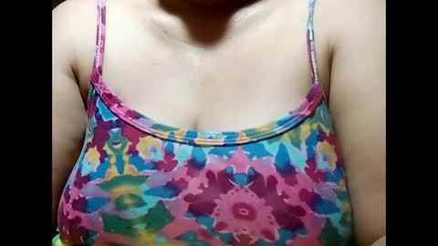 Snapshot of hot_boobs21 chatting on 01.20.25 hot_boobs21 online show from 01.20.25