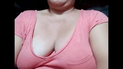 Snapshot of hot_boobs21 chatting on 01.26.25 hot_boobs21 online show from 01.26.25