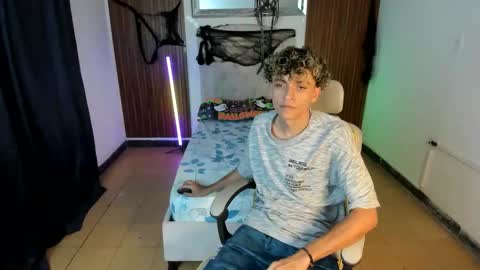 Snapshot of hot_bunny713 chatting on 11.07.25 hot bunny online show from 11.07.25