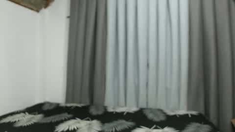 Snapshot of hot_chanie chatting on 10.08.25 chan chan online show from 10.08.25