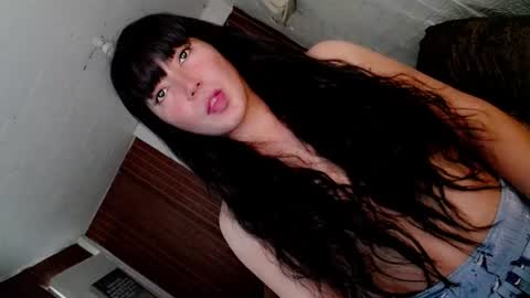 its me CLAUDIA online show from 08.02.26