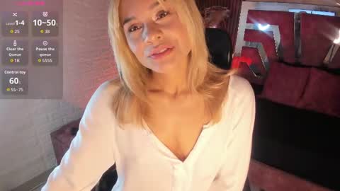 Snapshot of hot_cupid01 chatting on 06.17.26 Valery online show from 06.17.26