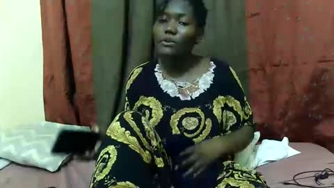 Snapshot of hot_darling95 chatting on 11.07.25 Milly online show from 11.07.25