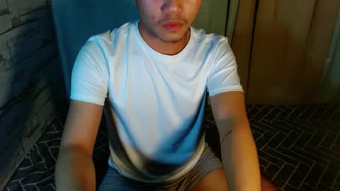 hot_emmanuel online show from 02.22.25