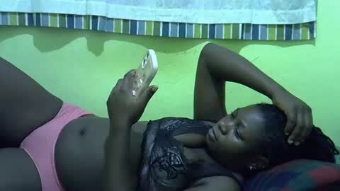 Snapshot of hot_girlly chatting on 02.13.26 hot_girlly online show from 02.13.26