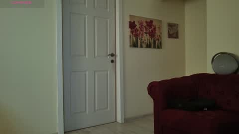 Snapshot of hot_hayde chatting on 01.07.25 Aly online show from 01.07.25