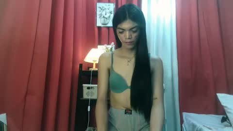hot_keysha online show from 05.13.26