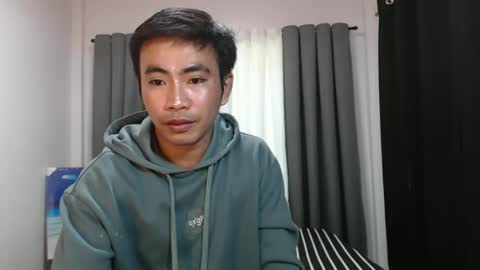 hot_khevin online show from 10.13.25