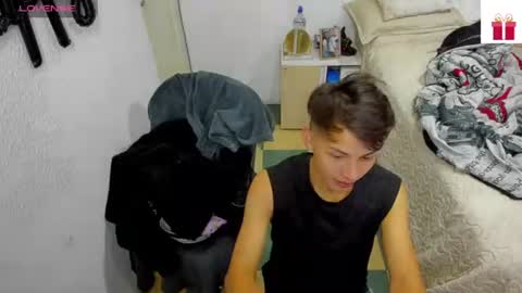 Snapshot of hot_latin_temptation chatting on 06.29.26 Alejandro online show from 06.29.26