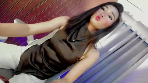 Snapshot of hot_laura69 chatting on 05.08.26 just call me laura online show from 05.08.26