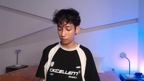 Snapshot of hot_little_bunny chatting on 02.18.25 Alana online show from 02.18.25