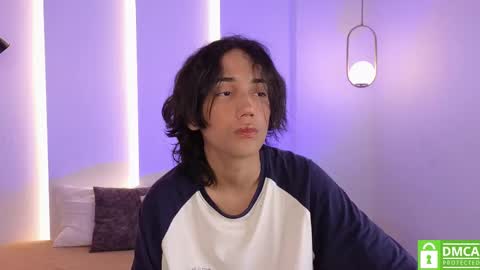 Snapshot of hot_little_bunny chatting on 09.17.25 Alana online show from 09.17.25