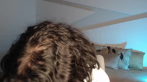 Snapshot of hot_little_bunny chatting on 10.03.25 Alana online show from 10.03.25