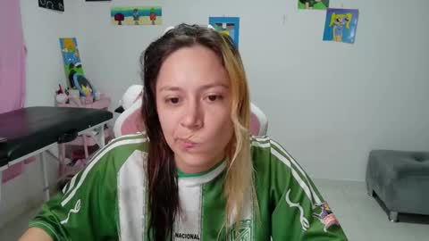 Mia online show from 01.07.26