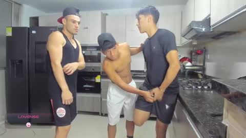 Vanesa Oliver and Andrew online show from 09.26.25