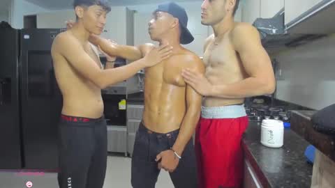 Vanesa Oliver and Andrew online show from 09.27.25