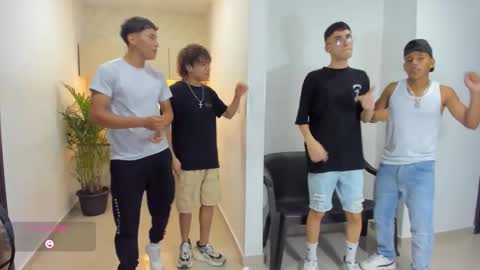 Vanesa Oliver and Andrew online show from 10.11.25