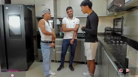 Vanesa Oliver and Andrew online show from 11.07.25