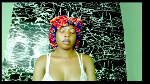 Stella online show from 12.21.24