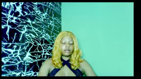 Stella online show from 12.26.24