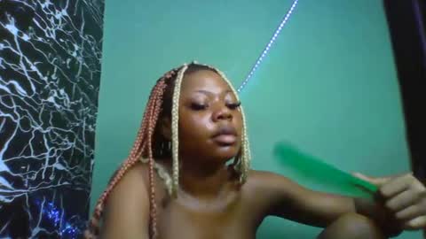 Stella online show from 02.14.25