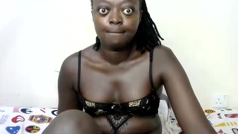 Snapshot of hot_tashaa chatting on 11.05.25 hot_tashaa online show from 11.05.25