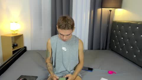 Kenny online show from 09.19.25