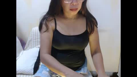 hotasianyue69 online show from 01.10.26