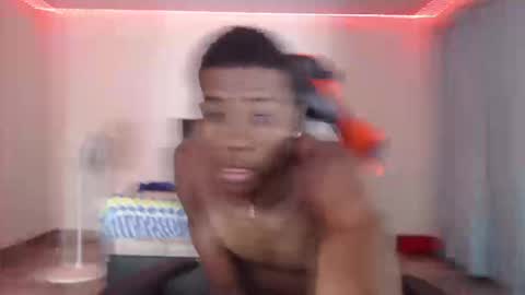 Snapshot of hotblacks07 chatting on 09.25.25 rivas online show from 09.25.25