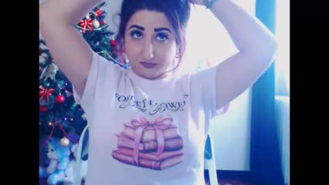 hotboobsmaya online show from 12.17.25