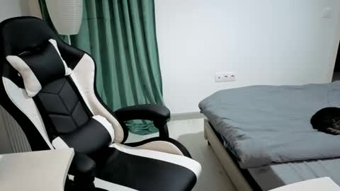 Hotboyshorny online show from 04.07.26