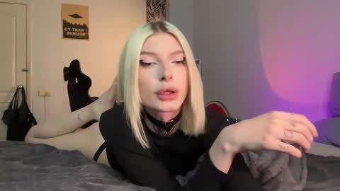 hotchubently online show from 10.29.25