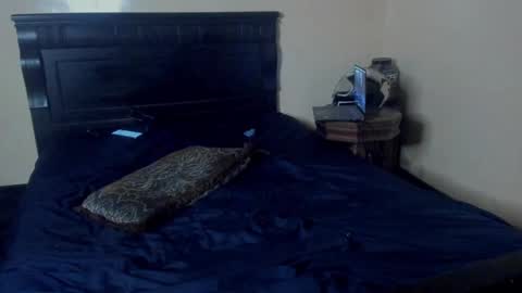 Yikes online show from 02.11.25