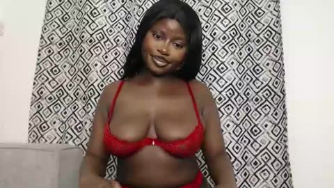 Hotcurvykeisha online show from 10.26.25