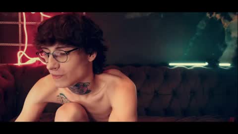 Archi Stewart online show from 04.19.26