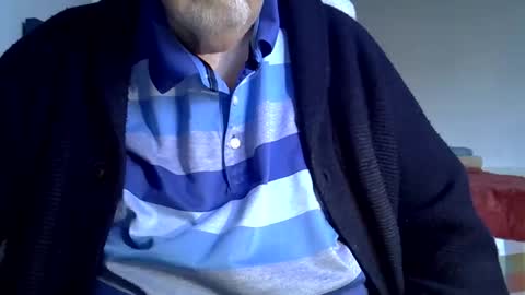 Snapshot of hotejok chatting on 02.15.26 hotejok online show from 02.15.26