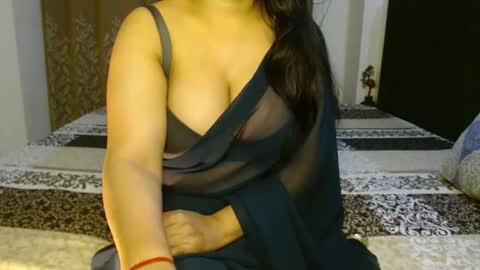 Snapshot of hoteliza6 chatting on 12.19.24 Eliza i dont show face in any show online show from 12.19.24