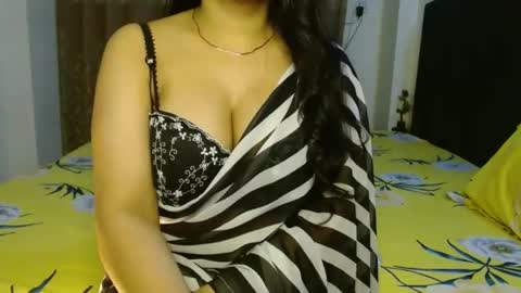 Snapshot of hoteliza6 chatting on 01.24.25 Eliza i dont show face in any show online show from 01.24.25