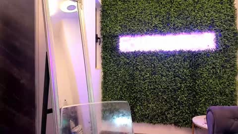 hotfallingdevil online show from 12.06.24