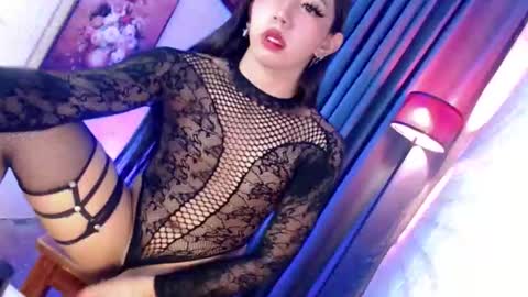 hotfucking_queen1111 online show from 10.30.25