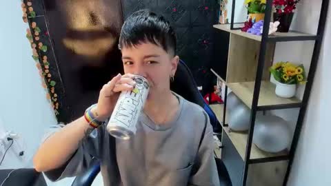 hannah online show from 04.10.26