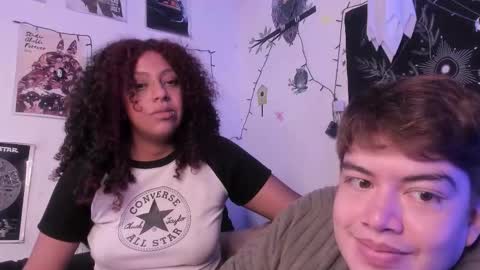 Snapshot of hothoneychile chatting on 10.13.25 Sam and Nico online show from 10.13.25