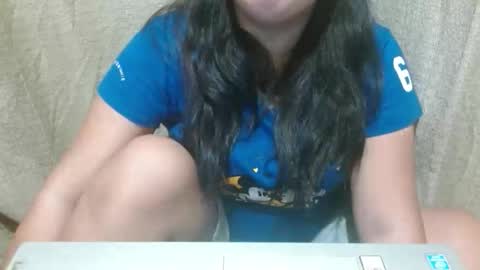 hotiemorenagurl18 online show from 09.22.25