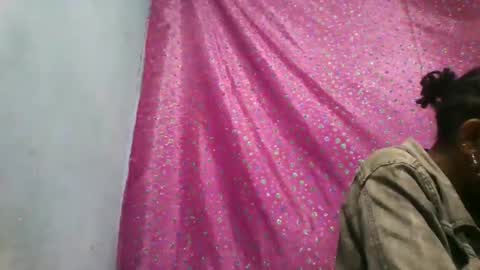 veronique online show from 11.20.25