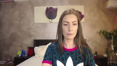 Lia   online show from 05.24.26