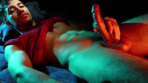 Hotlatinking online show from 12.06.24